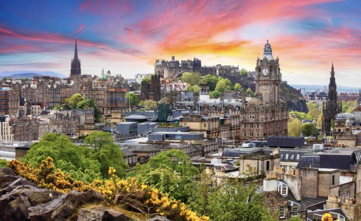 Edinburgh Travel Guide