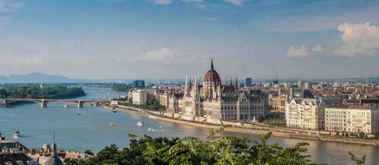 Budapest Travel Guide