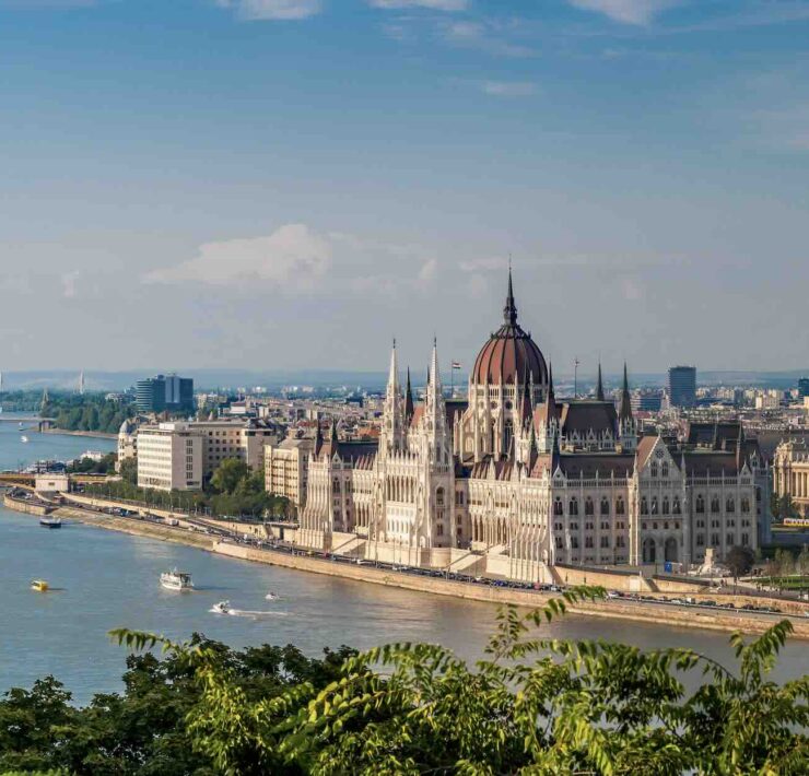 Budapest Travel Guide