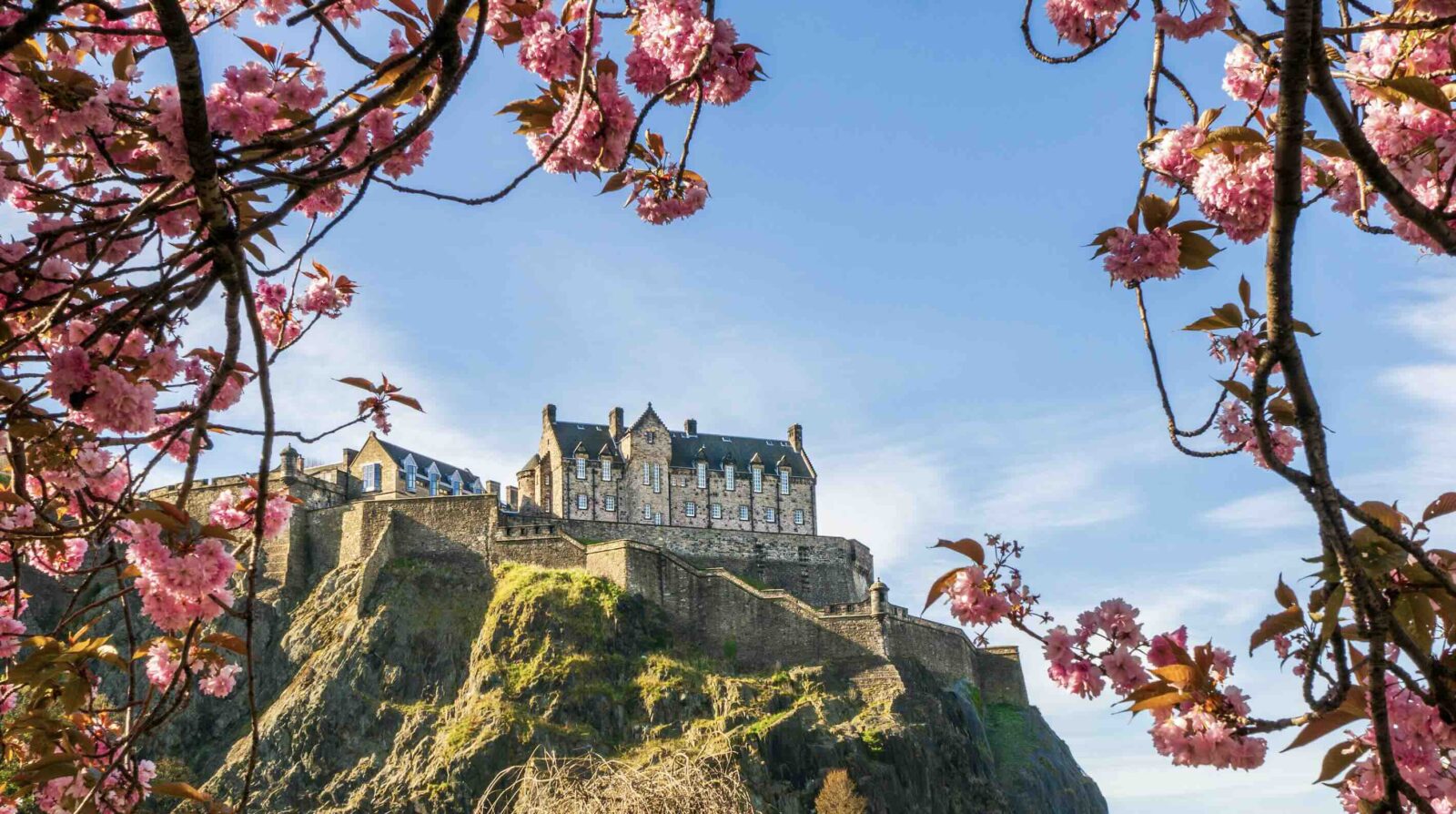 Edinburgh Travel Guide