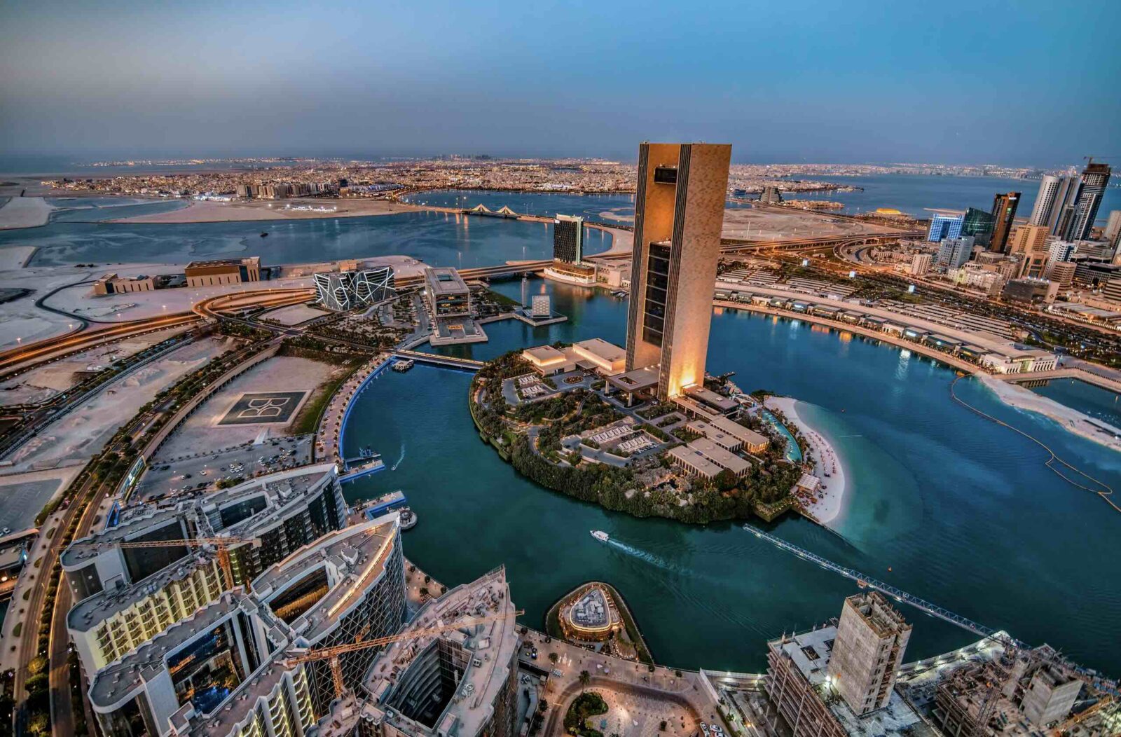 Bahrain Travel Guide - The Voyage Magazine Bahrain Travel Guide