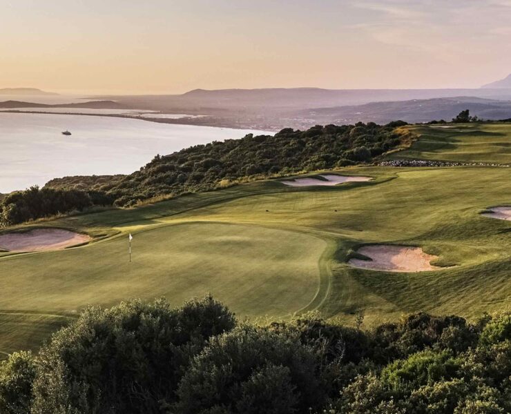 Navarino Hills, Golf